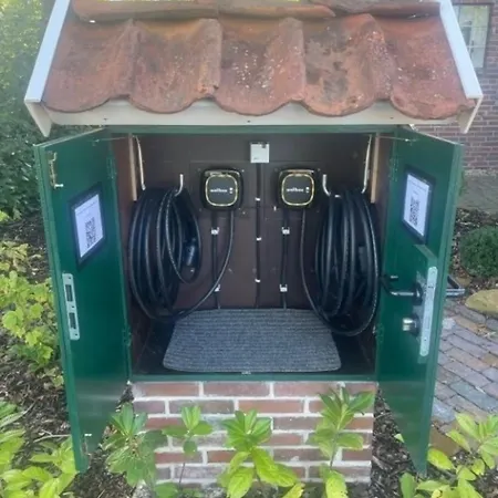 Up De Warft - Backhaus *