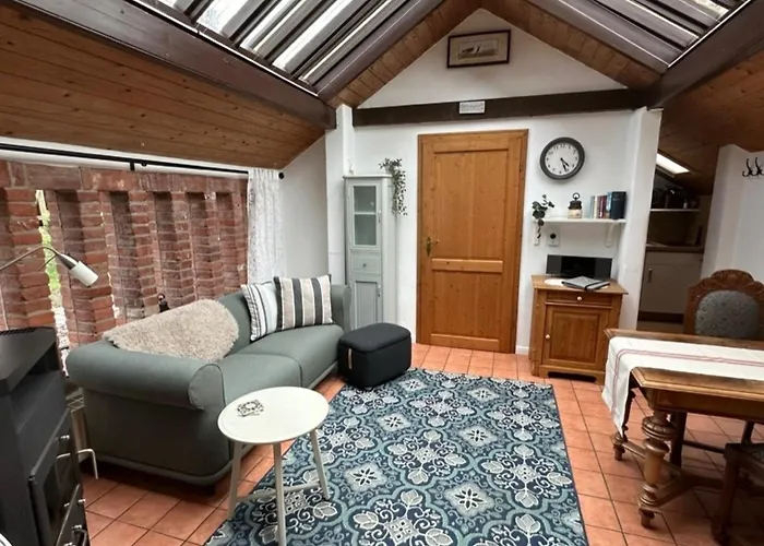 Up De Warft - Backhaus *